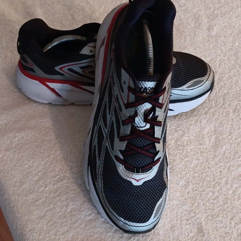 Hoka Clifton 3 Comfort Running Shoes - Picture 3 of 16